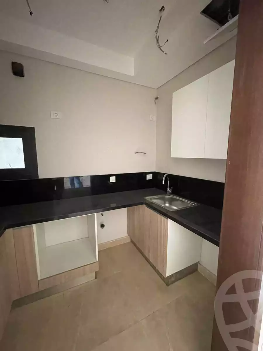 https://aqarmap.com.eg/ar/listing/5129111-for-rent-cairo-el-sheikh-zayed-city-compounds-zyd-wr-llttwyr-z-tower