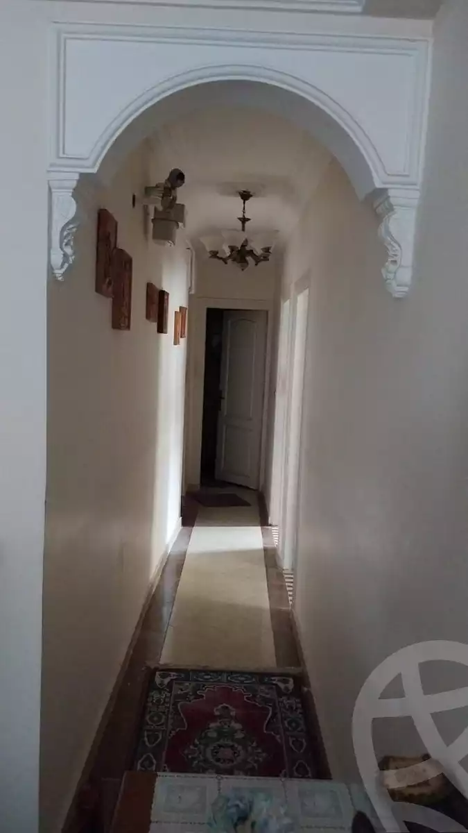 https://aqarmap.com.eg/ar/listing/5770748-for-sale-alexandria-cleopatra-roushdy-st