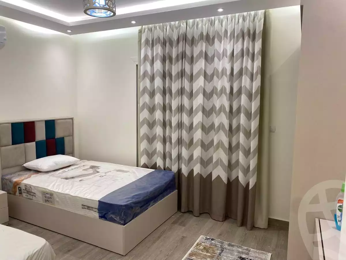 https://aqarmap.com.eg/en/listing/5172654-for-rent-cairo-new-cairo-lrhb-city-phase-7