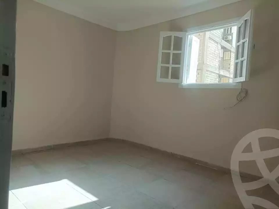 https://aqarmap.com.eg/ar/listing/5176579-for-sale-alexandria-lsywf-lsywf-bhry-branched-from-ali-hipa-st