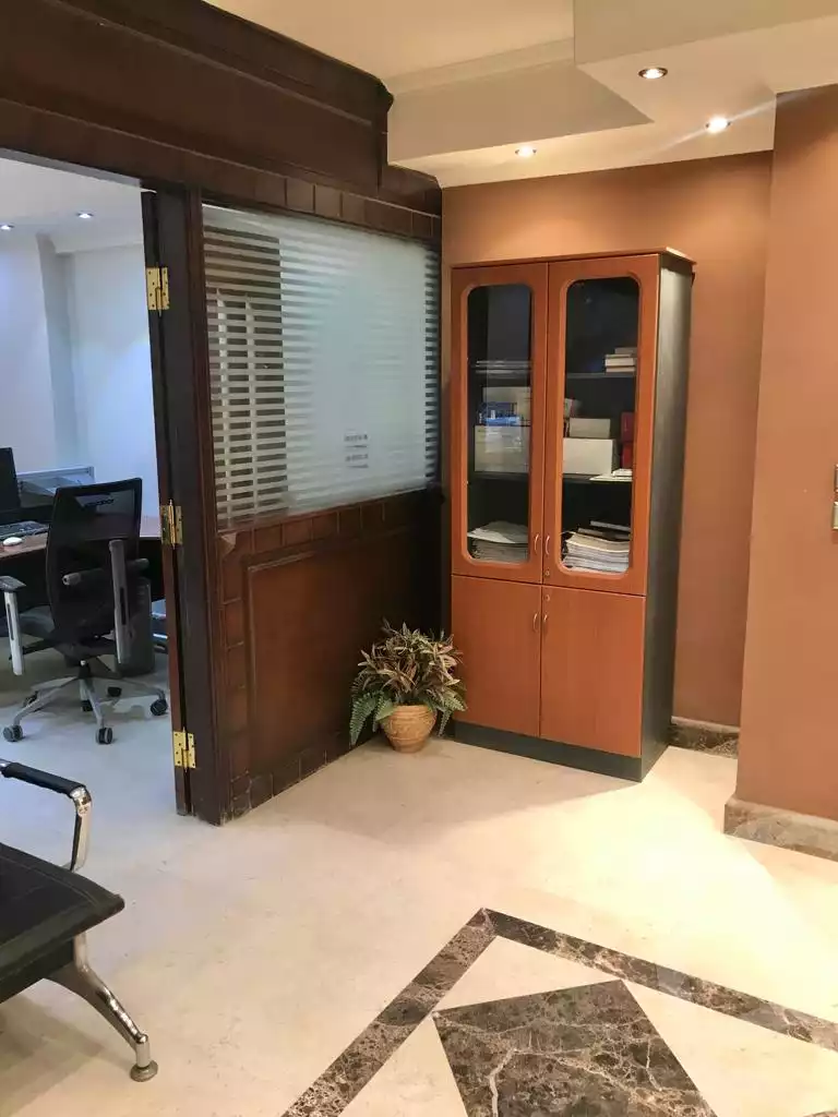 https://aqarmap.com.eg/ar/listing/5185299-for-sale-cairo-heliopolis-abdel-hamid-badawi