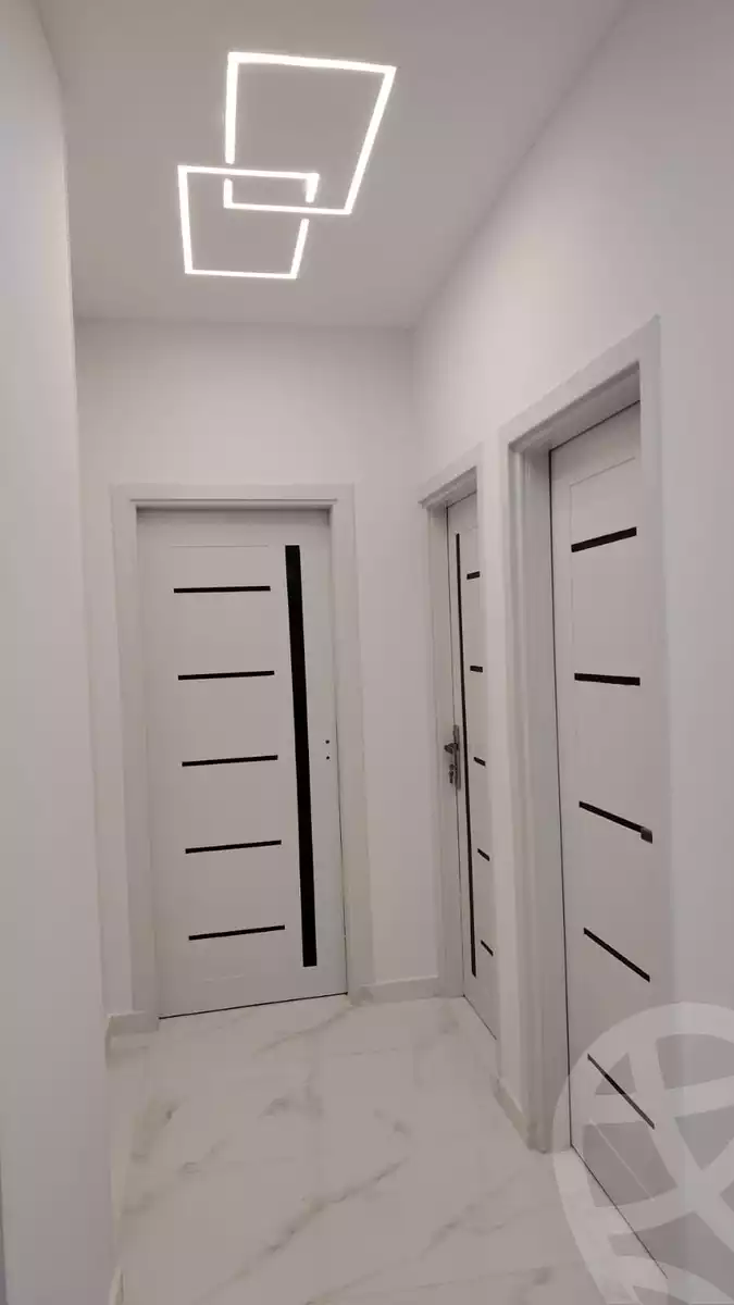 https://aqarmap.com.eg/en/listing/5996245-for-sale-cairo-new-cairo-south-investors-zizinia-st