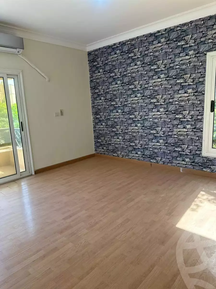 https://aqarmap.com.eg/en/listing/5192523-for-rent-cairo-new-cairo-lrhb-city-malls-and-markets