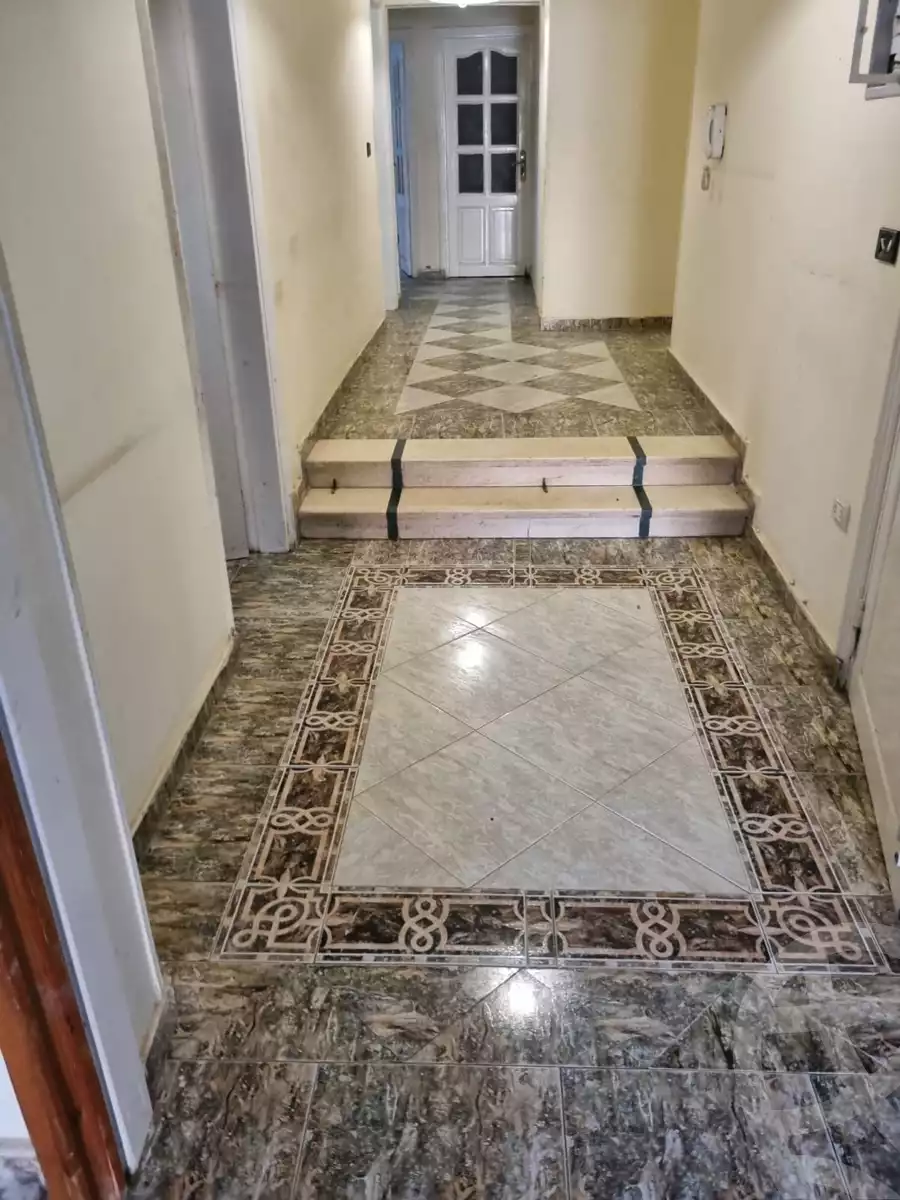 https://aqarmap.com.eg/ar/listing/5201294-for-sale-cairo-mokattam-lhdb-l-ly-s-zone