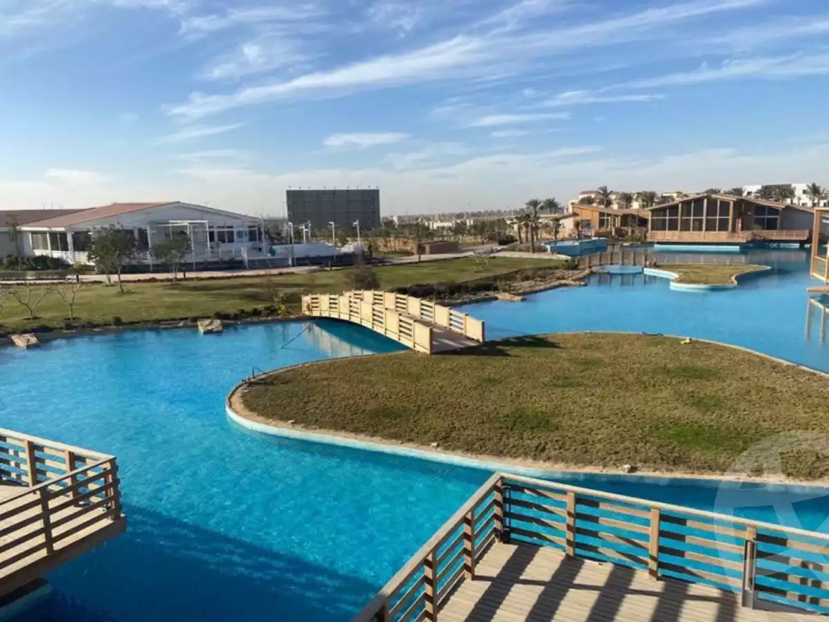 https://aqarmap.com.eg/en/listing/5202678-for-sale-cairo-new-cairo-compounds-hyde-park-park-corner-hyde-park