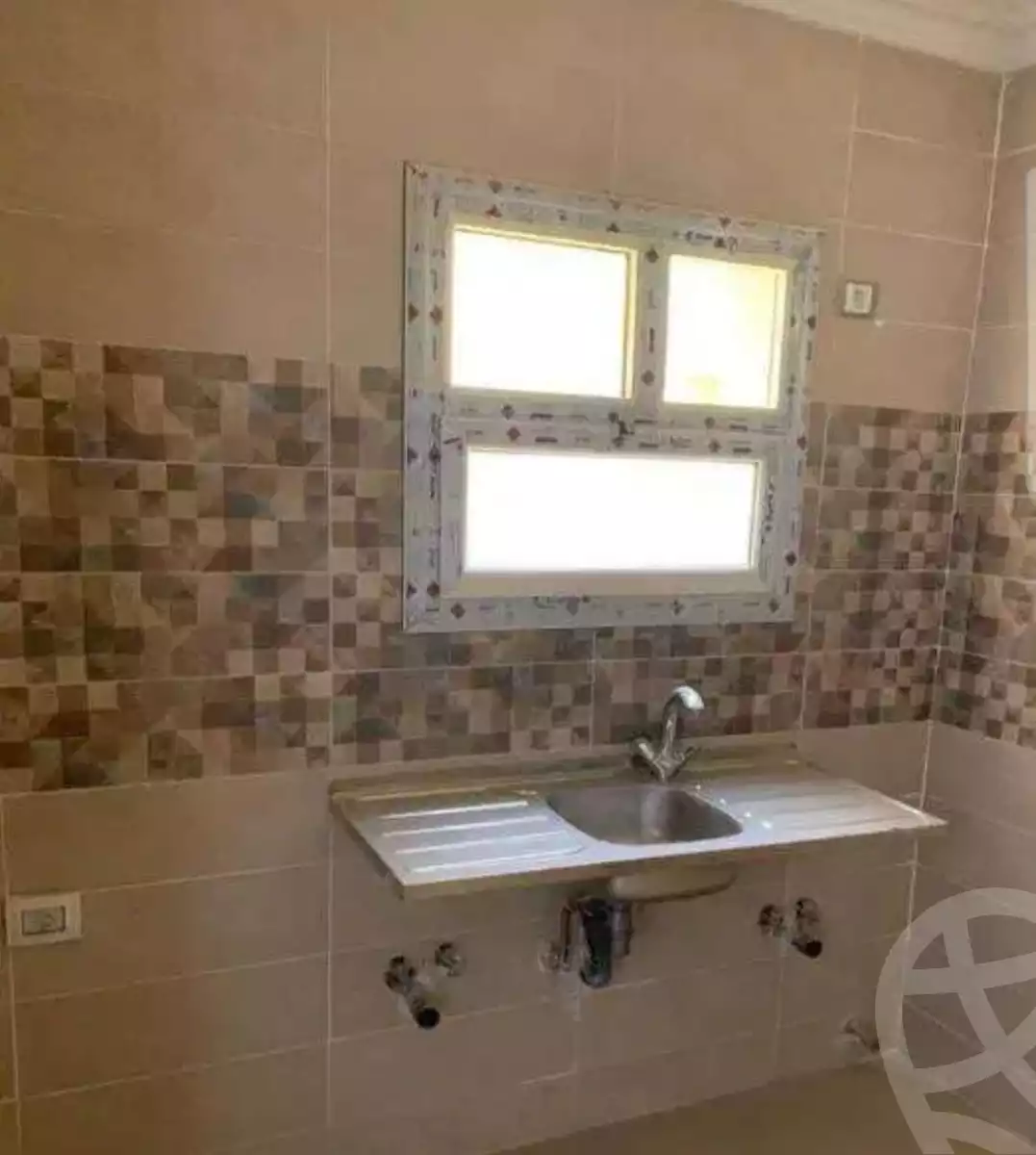 https://aqarmap.com.eg/en/listing/5204173-for-rent-cairo-new-cairo-compounds-jyd