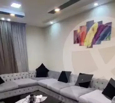 https://aqarmap.com.eg/en/listing/5207147-for-sale-cairo-mokattam-el-hadabah-el-wosta-el-mantaqa-el-khamsa