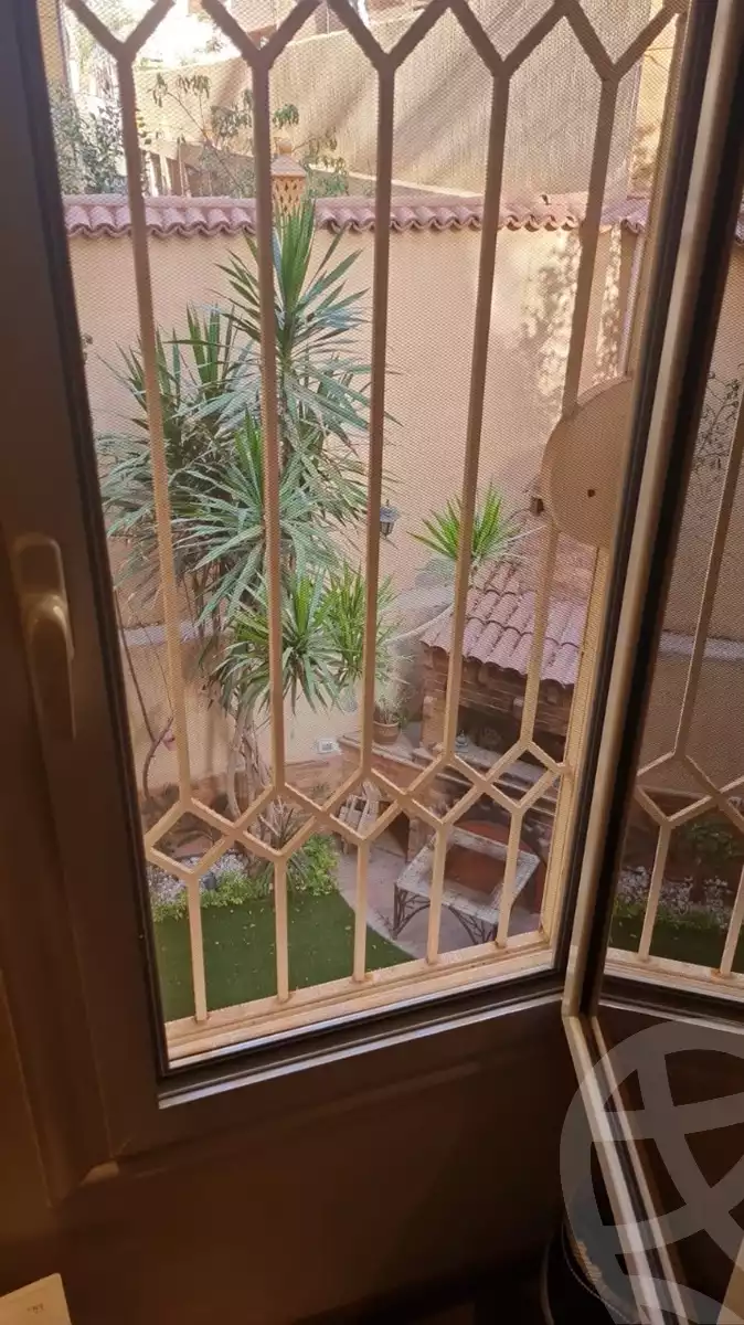 https://aqarmap.com.eg/en/listing/4468437-for-sale-cairo-new-cairo-ganob-el-akadamiya-south-academy-h-el-shaheed-shafik-metri-sedrak-st