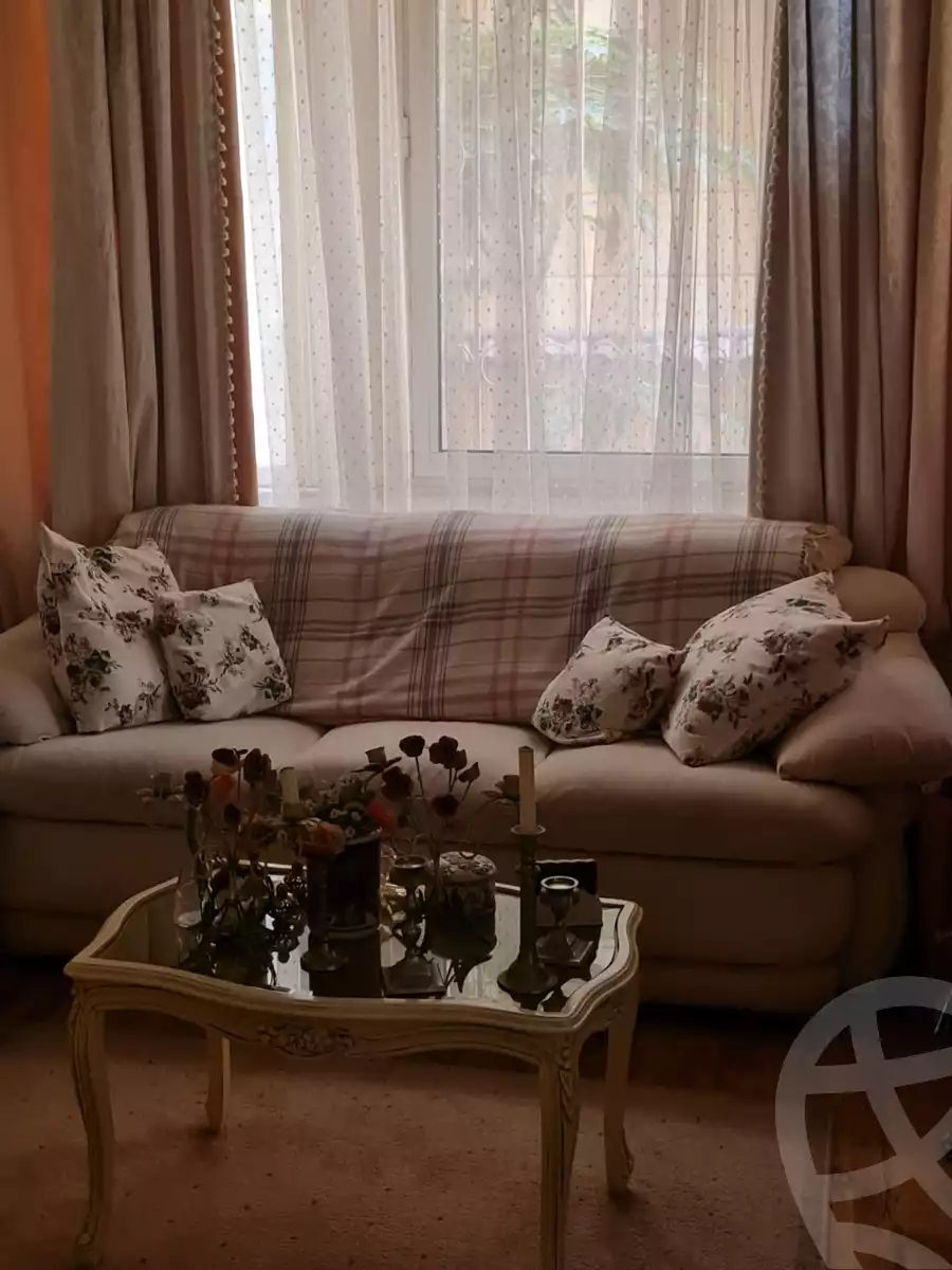 https://aqarmap.com.eg/en/listing/4468437-for-sale-cairo-new-cairo-ganob-el-akadamiya-south-academy-h-el-shaheed-shafik-metri-sedrak-st