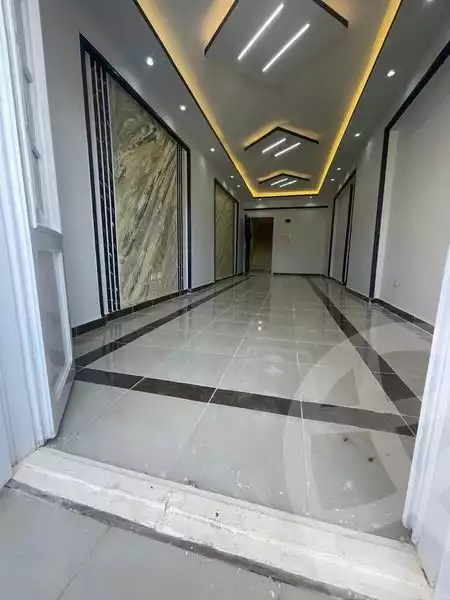 https://aqarmap.com.eg/ar/listing/5210015-for-sale-alexandria-miami-shr-jml-bd-lnsr
