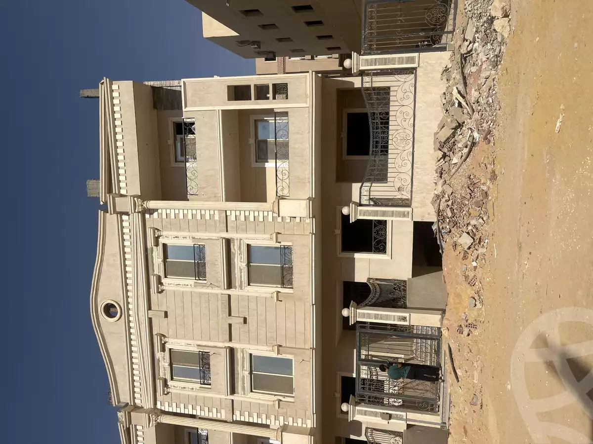 https://aqarmap.com.eg/en/listing/5834233-for-sale-cairo-new-cairo-el-kornfol-el-kornfol-2