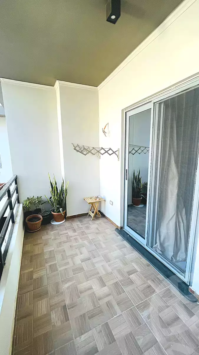 https://aqarmap.com.eg/ar/listing/5212510-for-sale-cairo-mokattam-el-hadabah-el-wosta-compounds-vittoria-compound-seven-stars