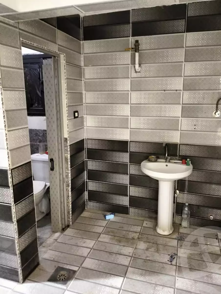 https://aqarmap.com.eg/en/listing/5212528-for-rent-cairo-ain-shams-ain-shams-el-sharkia-mostafa-hafez-st