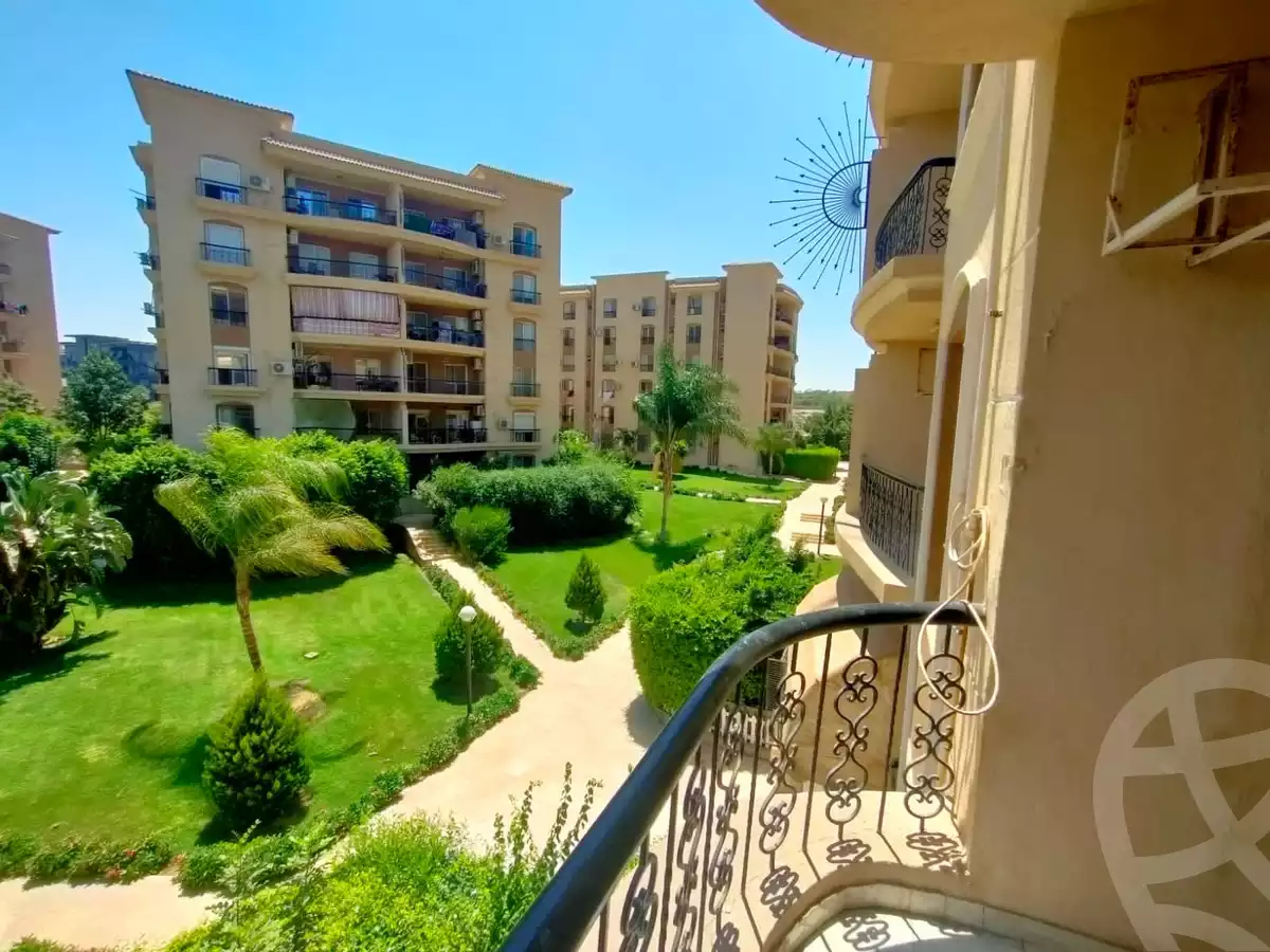 https://aqarmap.com.eg/en/listing/5213980-for-rent-cairo-new-cairo-lrhb-city-phase-8