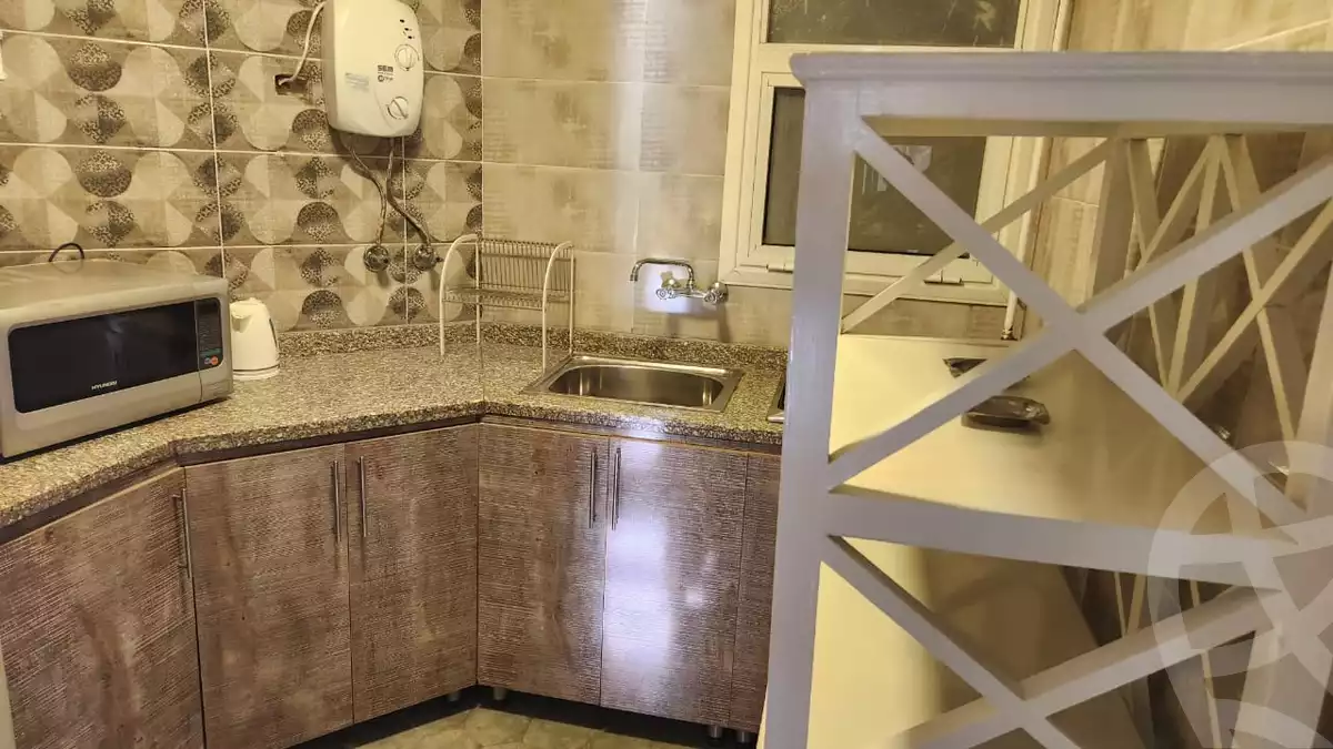 https://aqarmap.com.eg/en/listing/5214716-for-sale-cairo-new-cairo-lrhb-city-phase-8