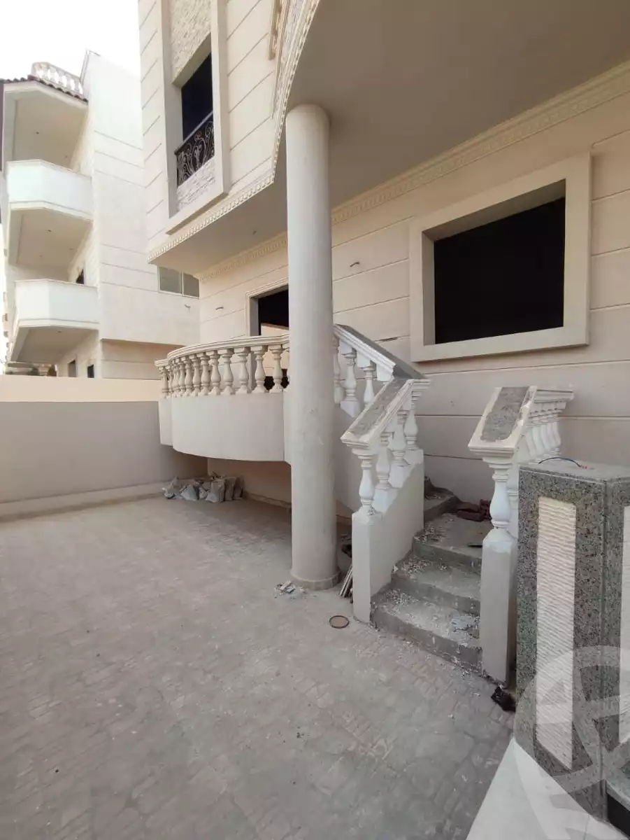 https://aqarmap.com.eg/en/listing/5214965-for-sale-cairo-el-shorouk-lhy-lthlth-grb-neighbourhood-3