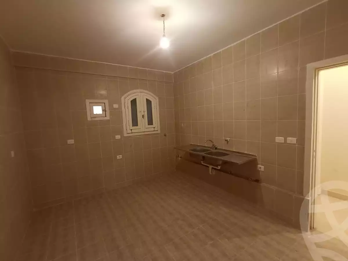 https://aqarmap.com.eg/ar/listing/5216532-for-rent-cairo-el-shorouk-tryq-lshbb