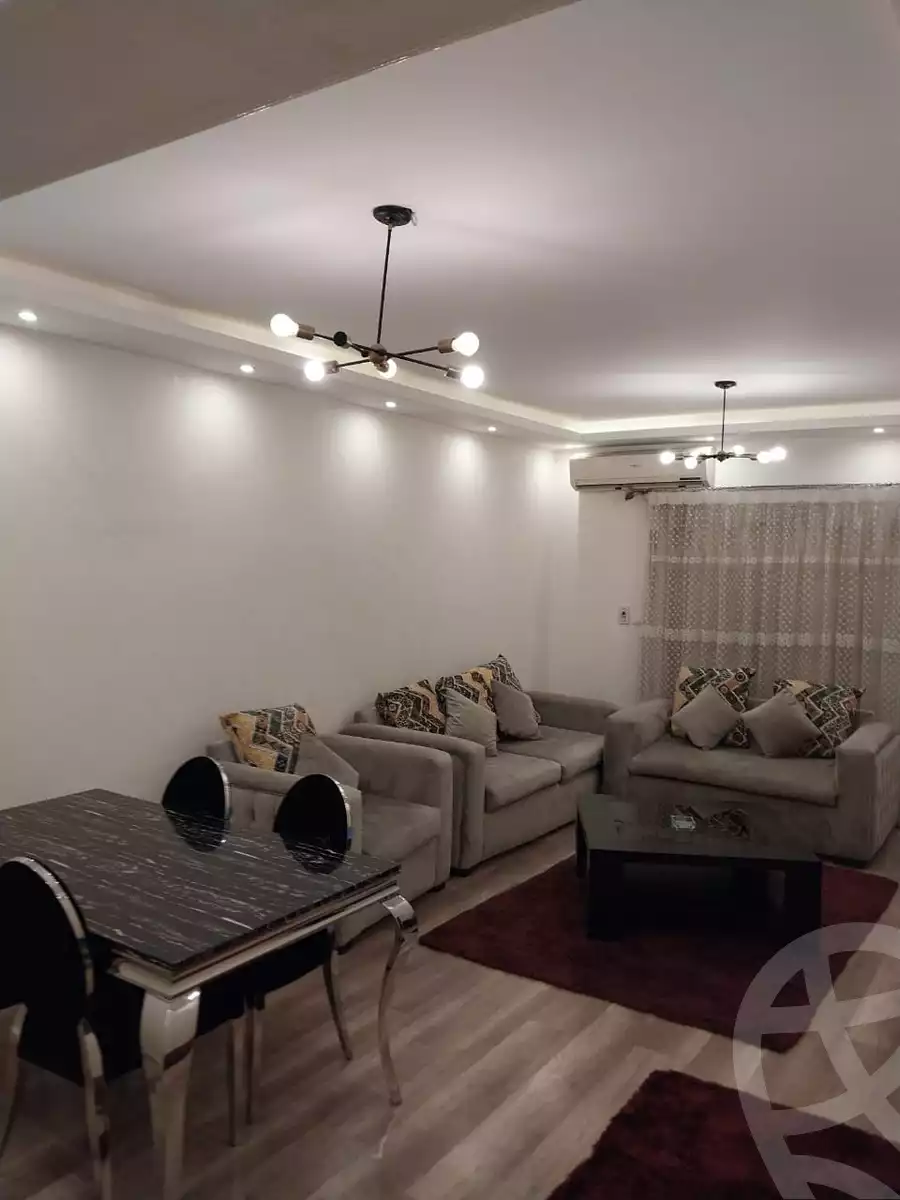 https://aqarmap.com.eg/en/listing/5216767-for-rent-cairo-new-cairo-lrhb-city-phase-5-ibn-al-nafees-st