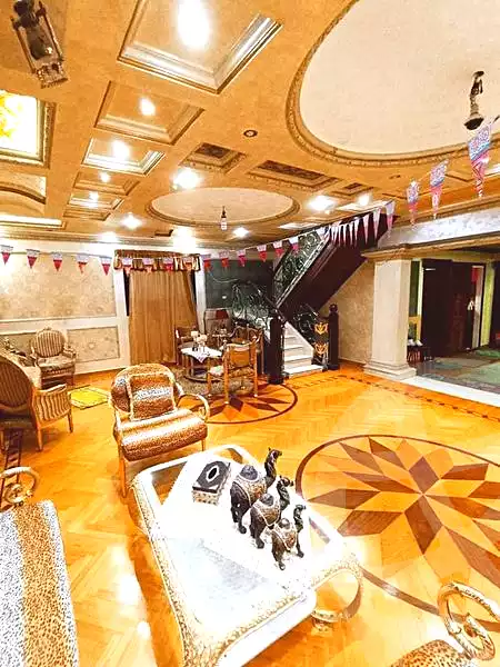 https://aqarmap.com.eg/en/listing/5218886-for-sale-alexandria-zezenia-riad-st