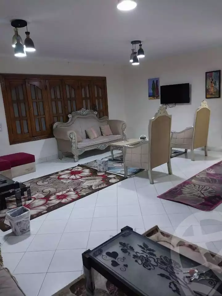 https://aqarmap.com.eg/en/listing/5223552-for-rent-cairo-mokattam-lhdb-l-ly-shareaa-9