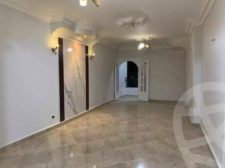 https://aqarmap.com.eg/en/listing/5223694-for-rent-cairo-faisal-kafr-tohormos-queen-nazli-st