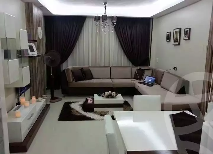 https://aqarmap.com.eg/en/listing/5223867-for-sale-asyut-asyut-city-el-helaly-st