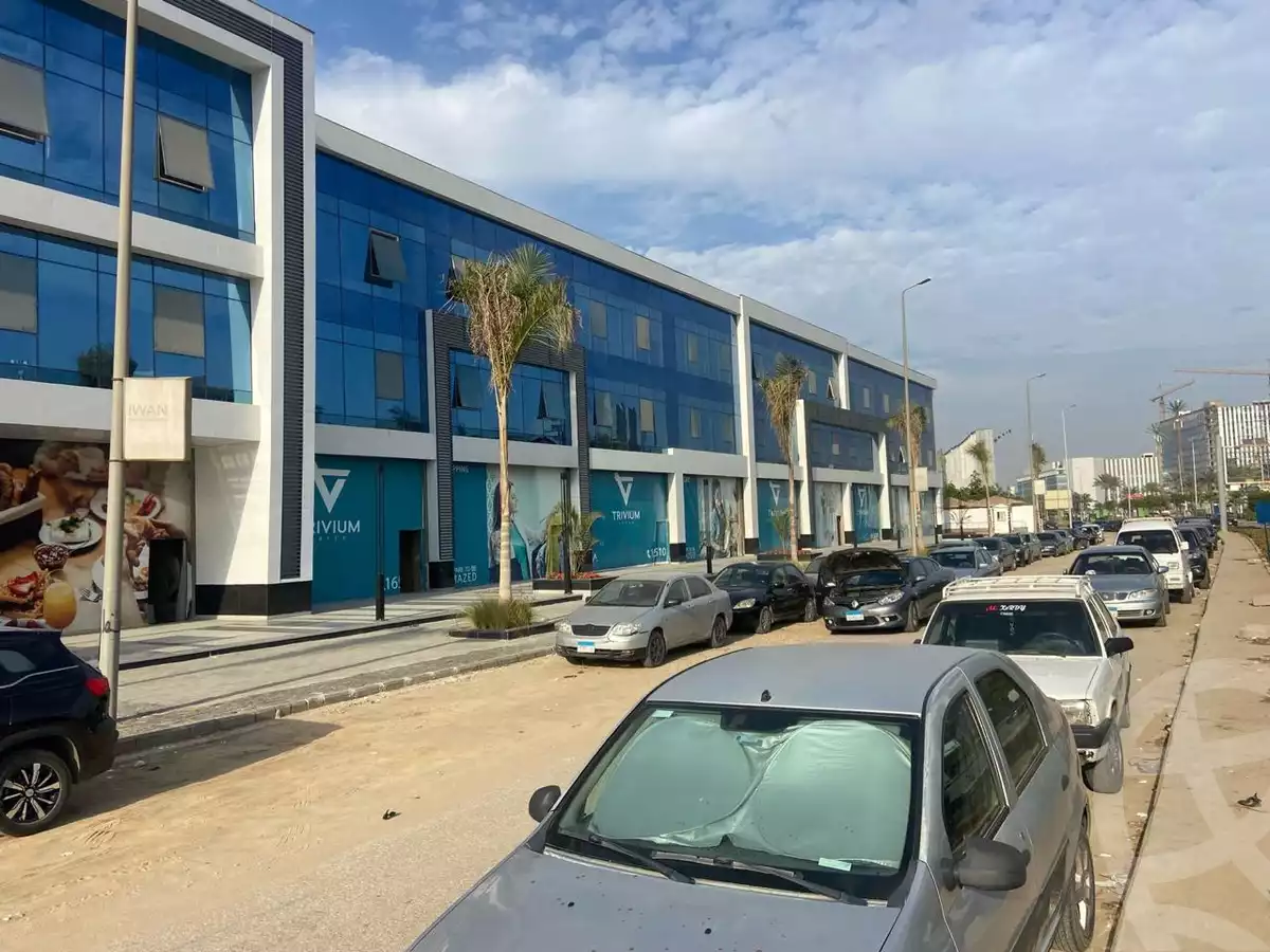https://aqarmap.com.eg/ar/listing/5224369-for-rent-cairo-new-cairo-compounds-tryfywm-skwyr-mwl-nm-llttwyr