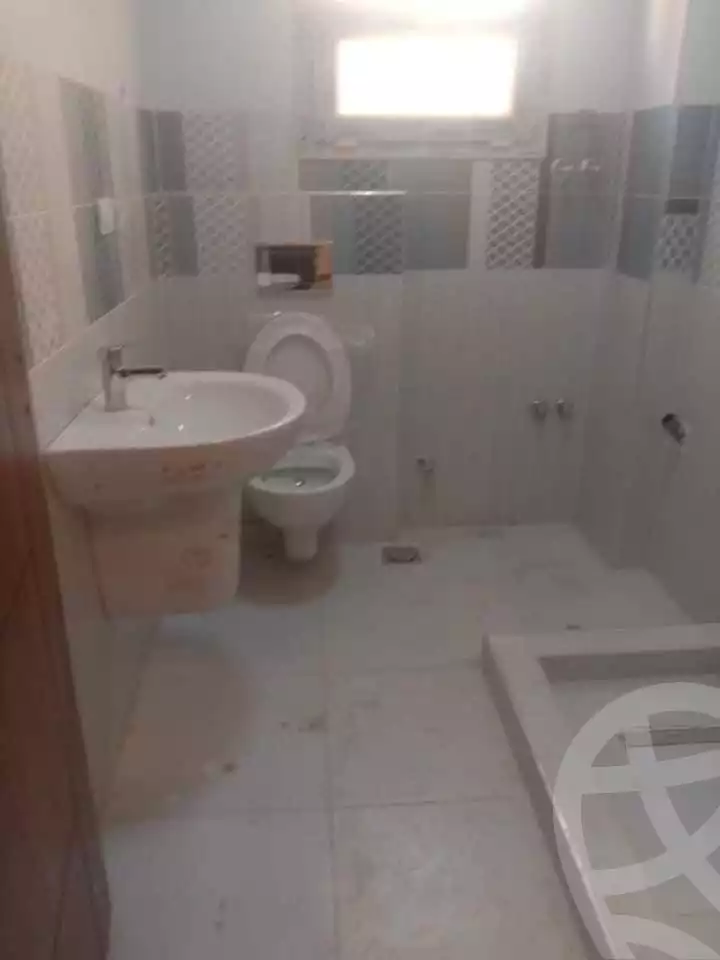 https://aqarmap.com.eg/ar/listing/5224497-for-rent-cairo-el-shorouk-lmntq-lts