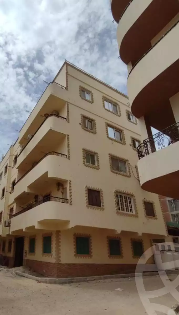 https://aqarmap.com.eg/en/listing/5224499-for-sale-red-sea-kwrnysh-lgrdq