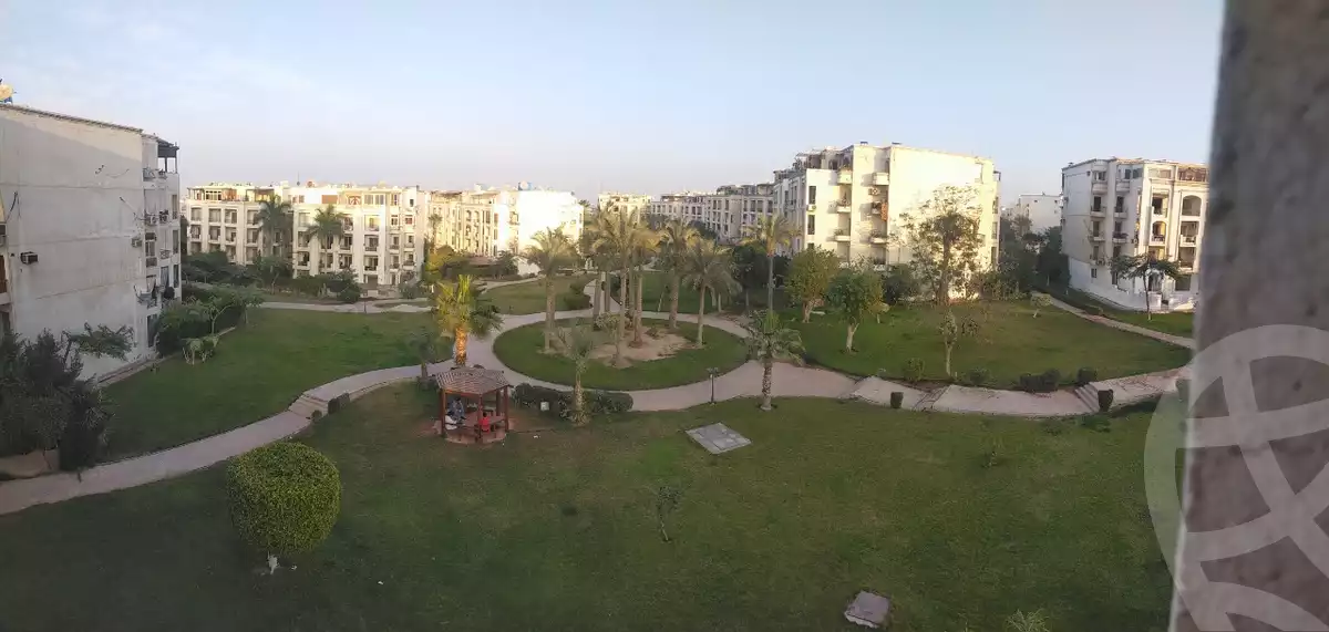 https://aqarmap.com.eg/en/listing/5225427-for-sale-cairo-el-sheikh-zayed-city-compounds-hadayek-el-mohandiseen