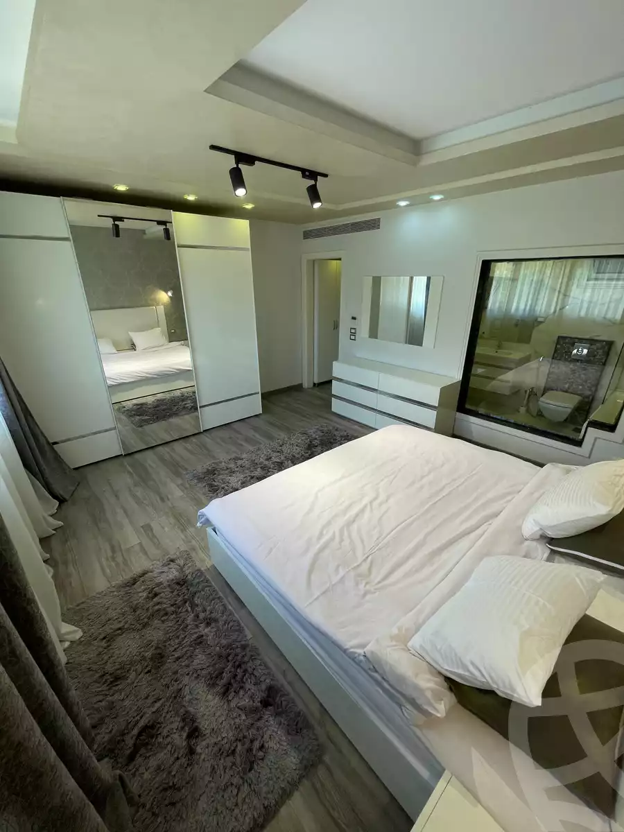 https://aqarmap.com.eg/en/listing/5225640-for-sale-cairo-el-sheikh-zayed-city-compounds-el-karma-residence