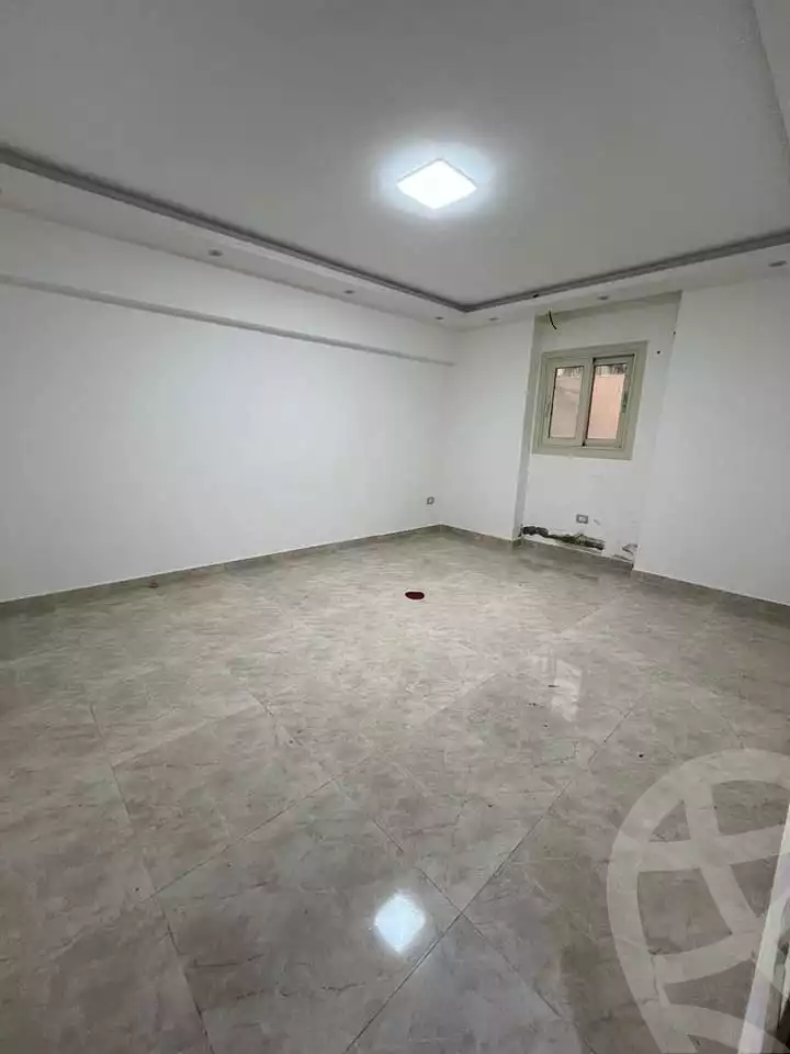 https://aqarmap.com.eg/en/listing/5229997-for-rent-alexandria-roshdy