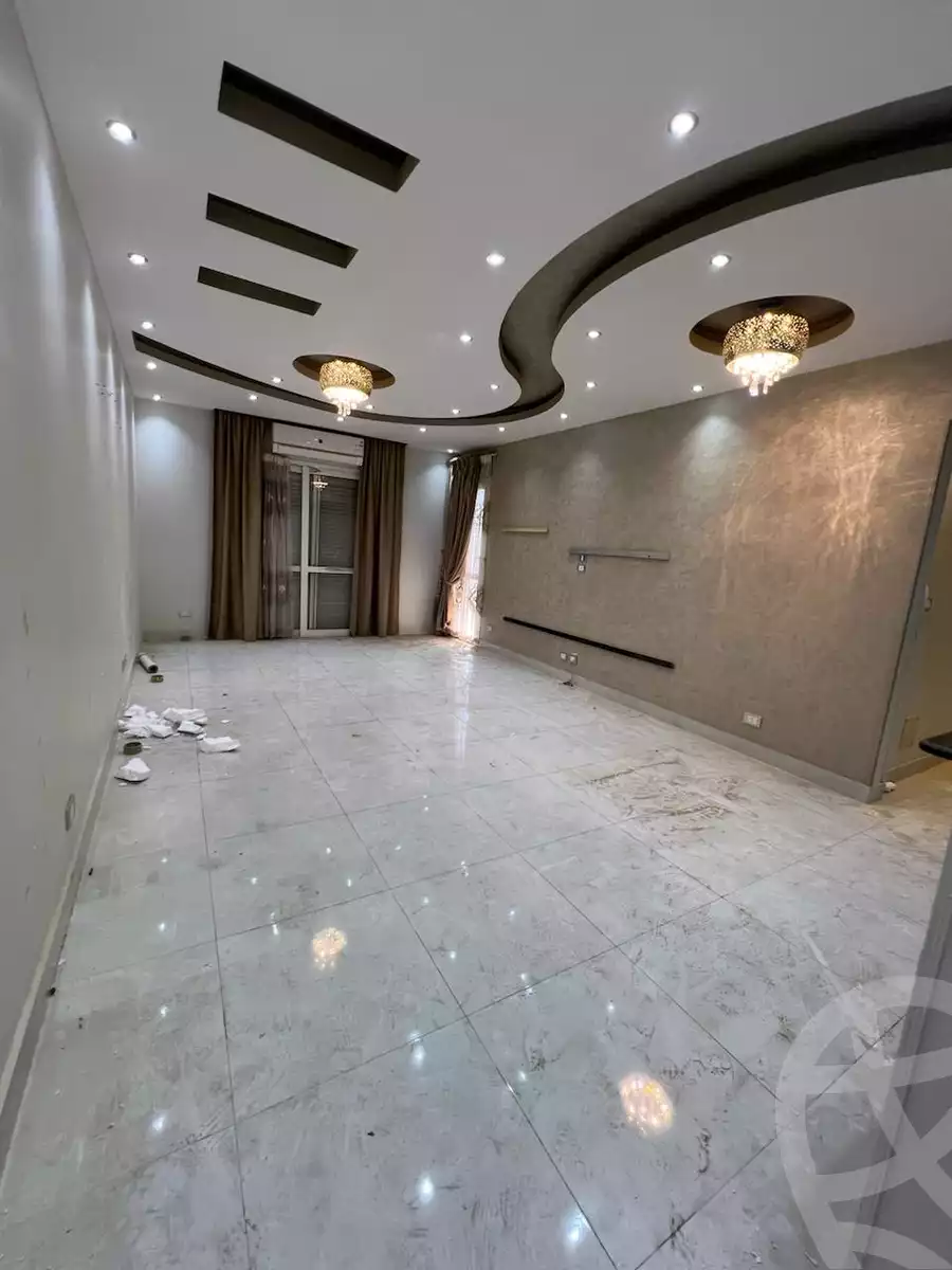 https://aqarmap.com.eg/en/listing/5230631-for-rent-cairo-new-cairo-lrhb-city-phase-8