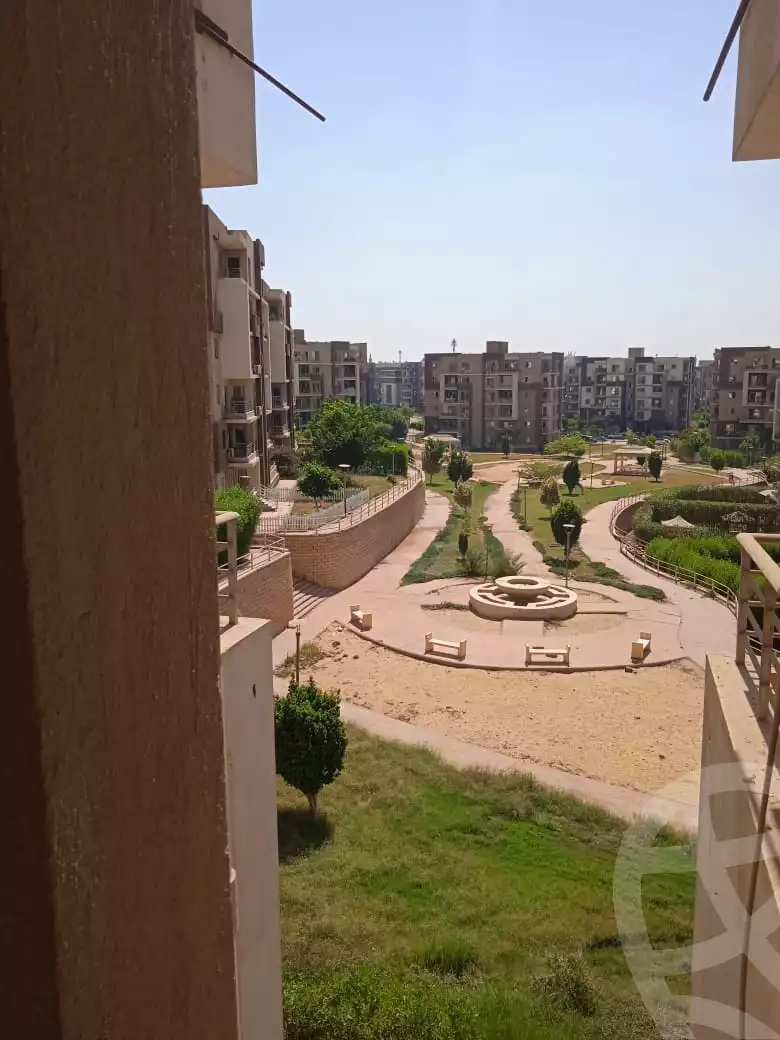 https://aqarmap.com.eg/en/listing/5231850-for-sale-cairo-al-oubour-compounds-dar-misr