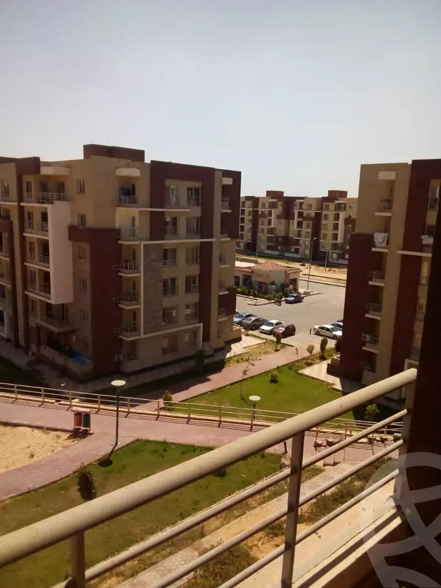 https://aqarmap.com.eg/en/listing/5231850-for-sale-cairo-al-oubour-compounds-dar-misr