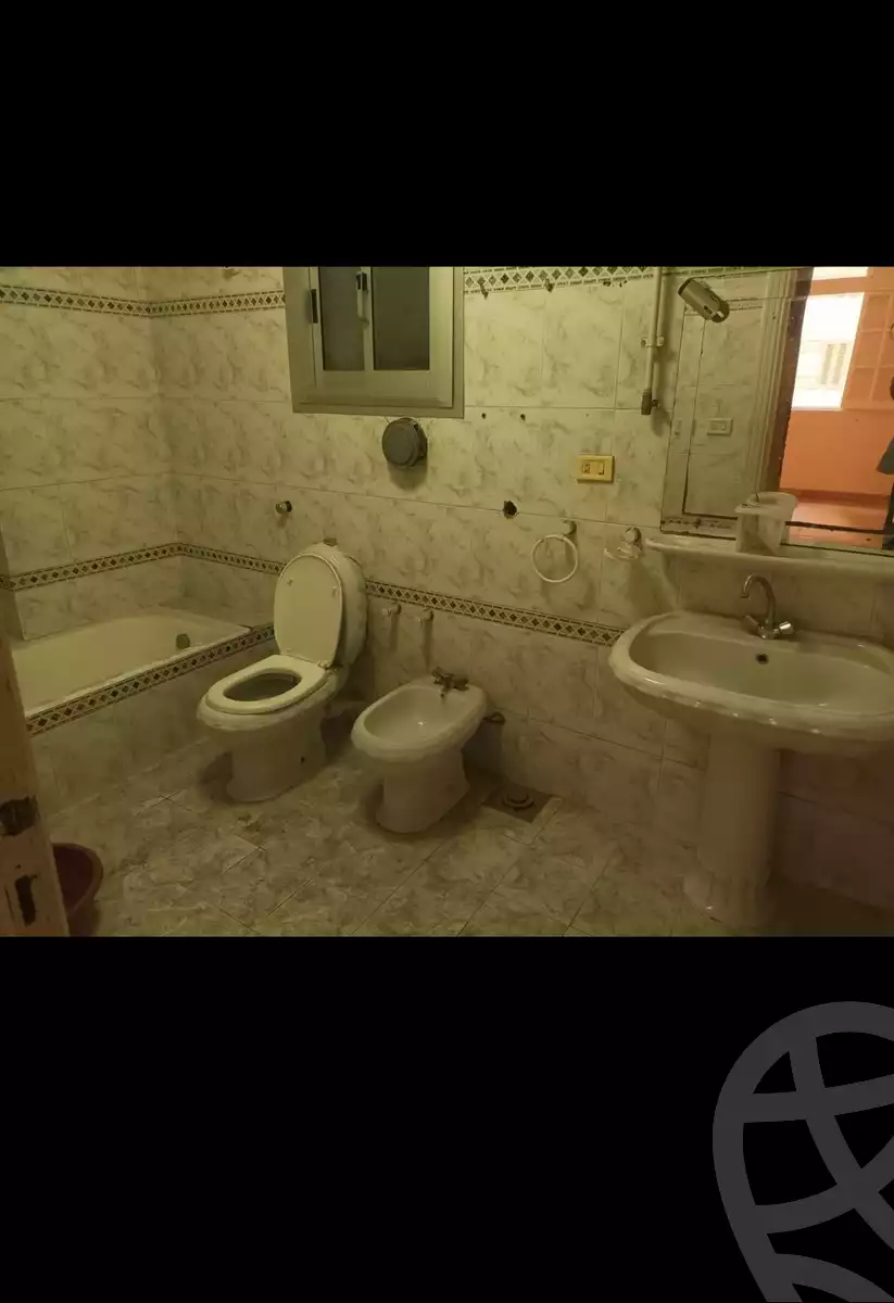 https://aqarmap.com.eg/en/listing/5232899-for-sale-alexandria-miami-shr-jml-bd-lnsr