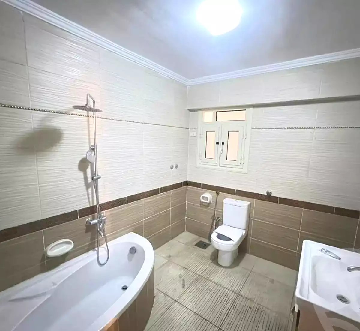 https://aqarmap.com.eg/en/listing/5233520-for-rent-alexandria-ibrahimia-abou-quer-st