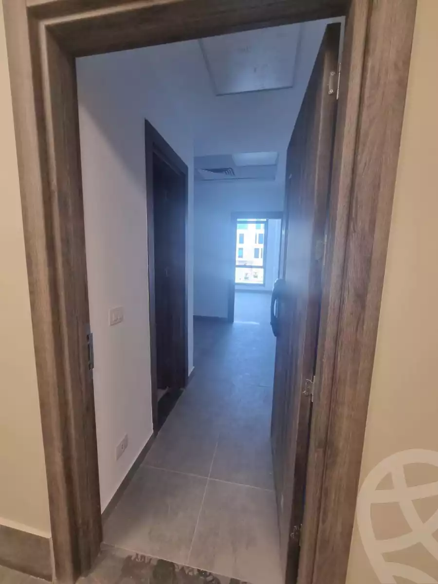 https://aqarmap.com.eg/ar/listing/5235409-for-rent-cairo-new-cairo-compounds-mivida-mivida-business-park-emaar