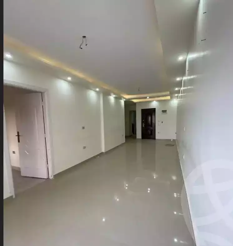 https://aqarmap.com.eg/ar/listing/5237300-for-sale-alexandria-miami-khld-bn-lwlyd