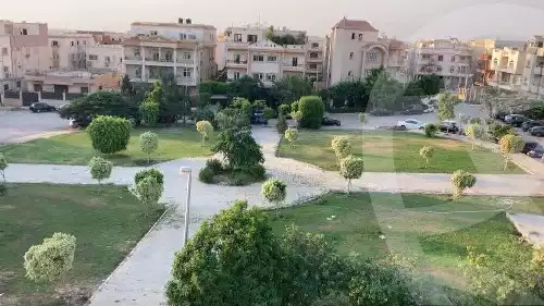 https://aqarmap.com.eg/ar/listing/5237663-for-sale-cairo-new-cairo-90th-street-90th-between-cairo-festival-city-and-mountain-view-roundabout