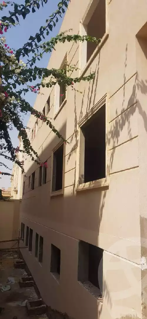 https://aqarmap.com.eg/en/listing/5998335-for-sale-cairo-new-cairo-ganob-el-akadamiya