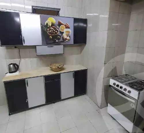 https://aqarmap.com.eg/en/listing/5241136-for-rent-cairo-new-cairo-compounds-la-rose