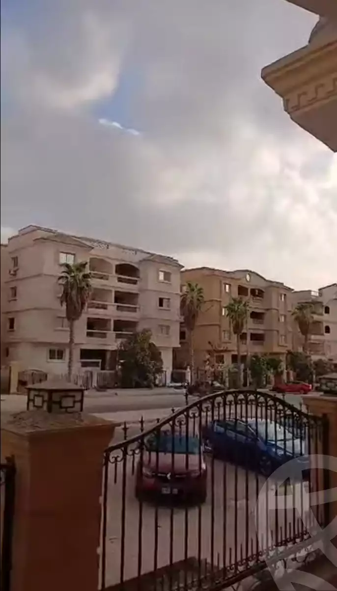 https://aqarmap.com.eg/en/listing/5243732-for-sale-cairo-el-shorouk-lmntq-lkhms
