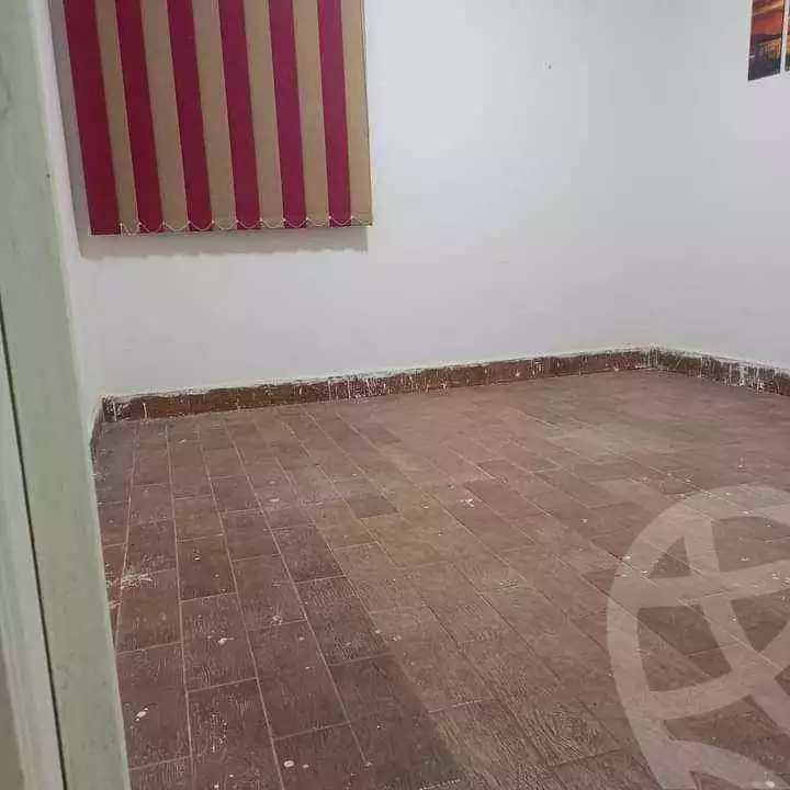 https://aqarmap.com.eg/ar/listing/5244094-for-rent-cairo-mokattam-lhdb-l-ly-shareaa-9