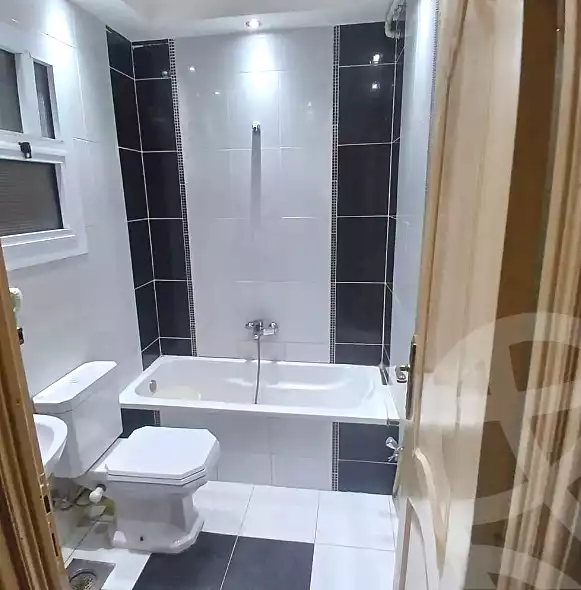 https://aqarmap.com.eg/en/listing/5244876-for-rent-cairo-el-zaytun-lzytwn-lgrby-el-gabal-canal-st