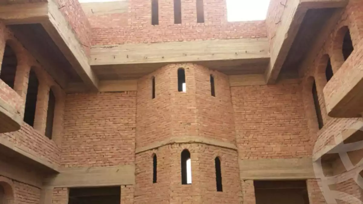 https://aqarmap.com.eg/ar/listing/5247216-for-sale-cairo-el-shorouk-compounds-maadi-view
