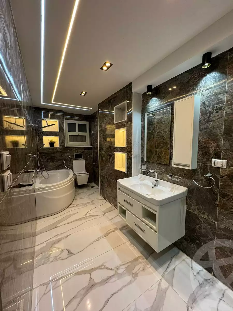 https://aqarmap.com.eg/en/listing/5247824-for-sale-cairo-hadayek-el-ahram-mntq-h