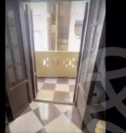 https://aqarmap.com.eg/ar/listing/5248422-for-rent-alexandria-lauran