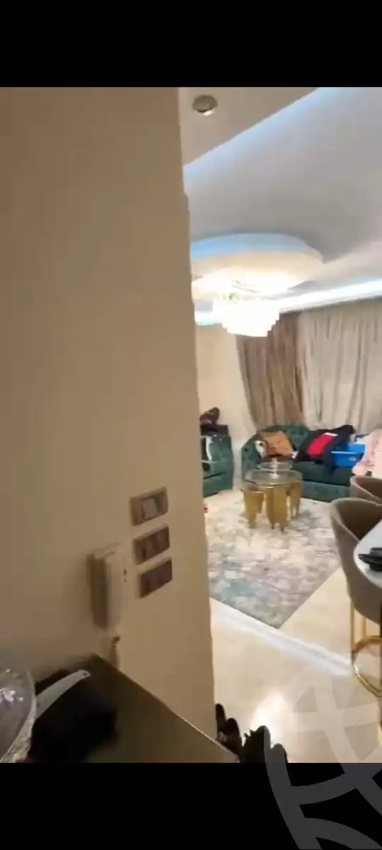 https://aqarmap.com.eg/ar/listing/5248987-for-rent-cairo-mokattam-compounds