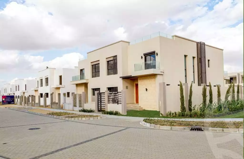 https://aqarmap.com.eg/en/listing/5250191-for-sale-cairo-new-cairo-compounds-the-address-east